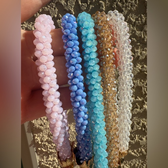 Multifaceted Crystal Flower Charm Phone Key Chain - Picture 2 of 5